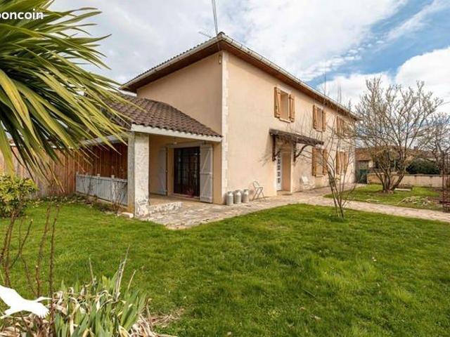Maison 5 pièces 142 m²