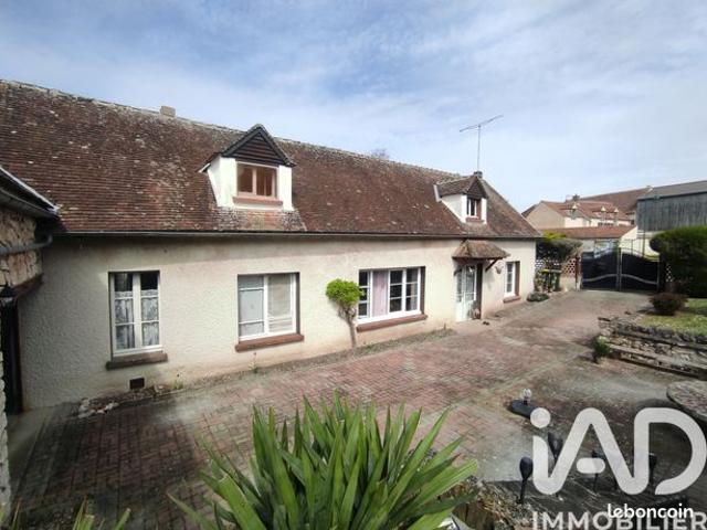 Maison 5 pièces 142 m²