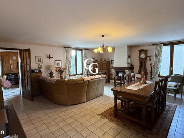 Maison 5 pièces 142 m²