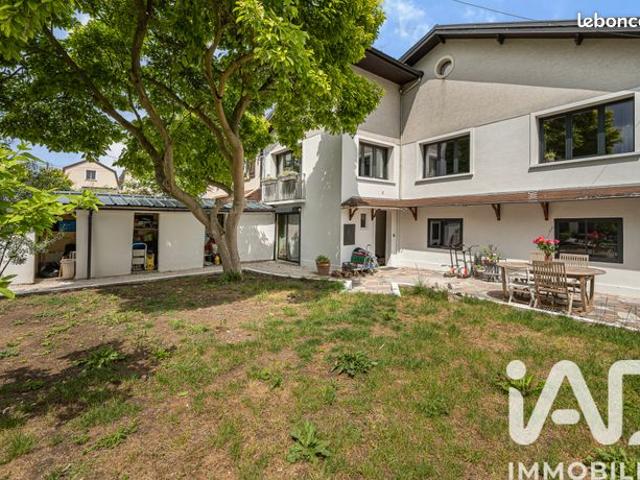 Maison 5 pièces 142 m²