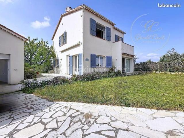 Maison 5 pièces 142 m²