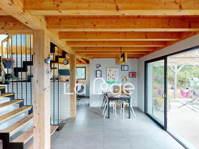 Maison 5 pièces 142 m²