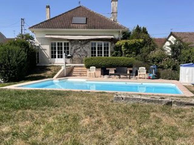 Maison 5 pièces 142 m²