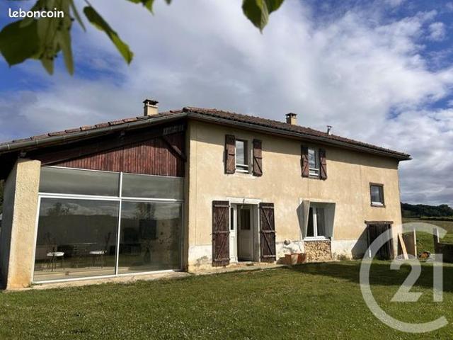 Maison 4 pièces 142 m²