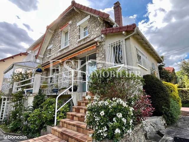 Maison 5 pièces 142 m²