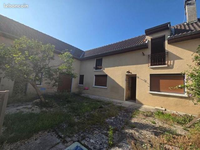 Maison 5 pièces 142 m²