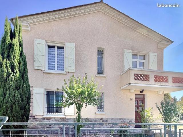 Maison 5 pièces 142 m²