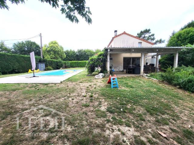 Maison 5 pièces 142 m²