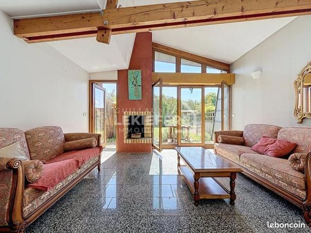 Maison 5 pièces 142 m²
