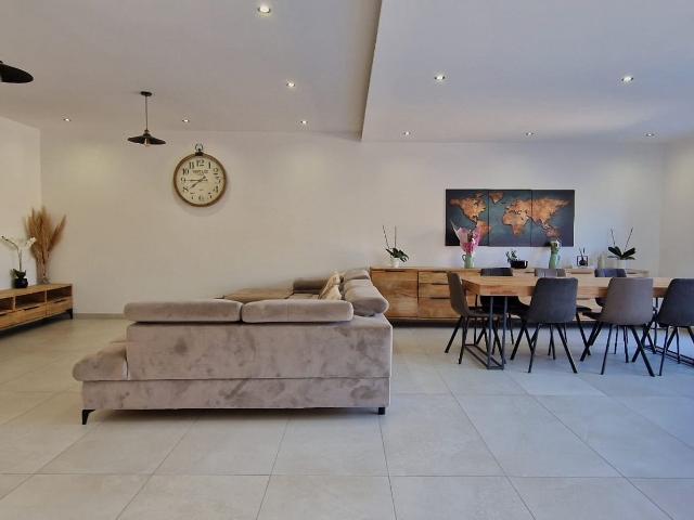 Maison 5 pièces 142 m²