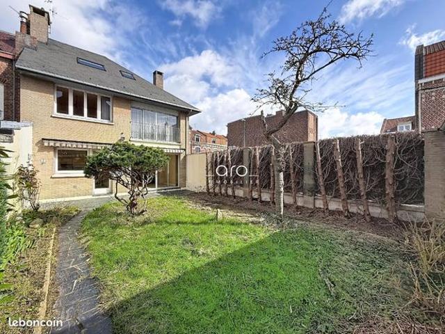 Maison 5 pièces 142 m²