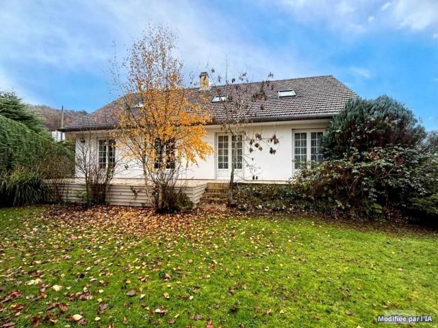 Maison 5 pièces 142 m²