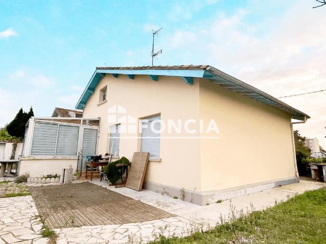 Maison 5 pièces 142 m²