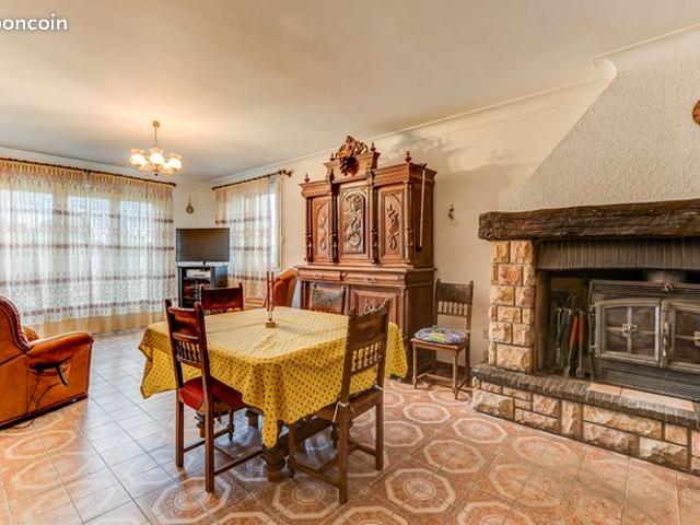 Maison 5 pièces 143 m²