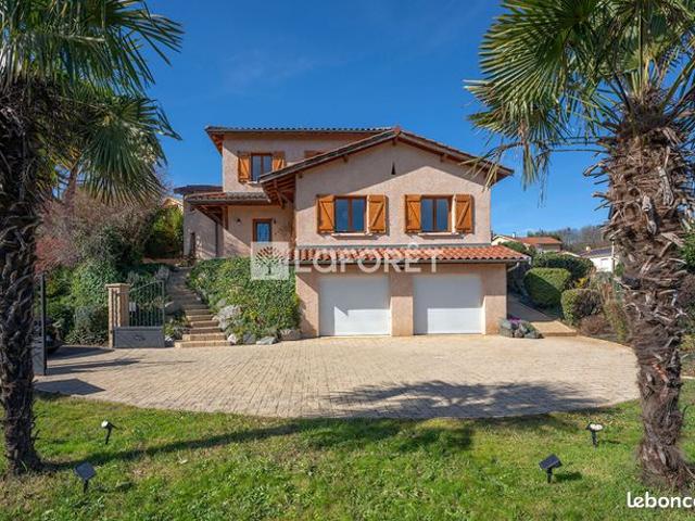 Maison 5 pièces 143 m²