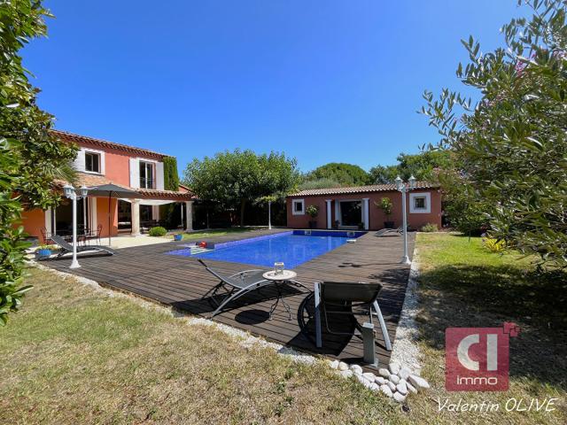 Maison 5 pièces 143 m²