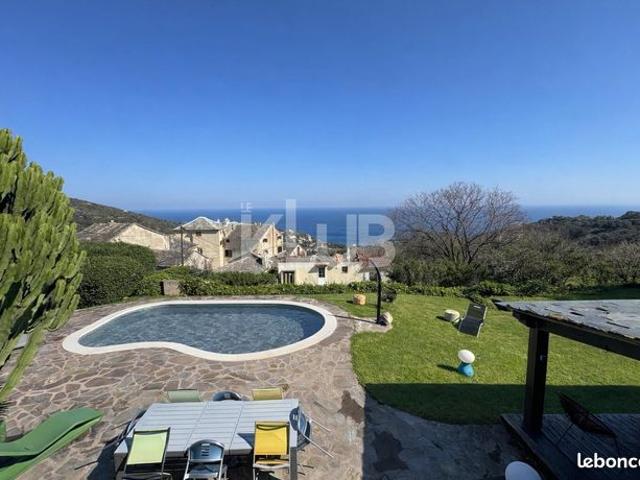Maison 5 pièces 143 m²