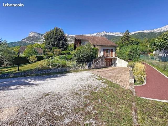 Maison 5 pièces 143 m²