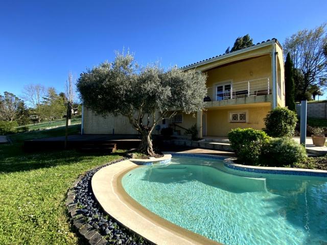Maison 5 pièces 143 m²