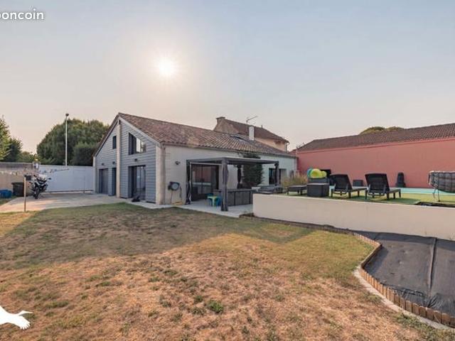 Maison 5 pièces 143 m²