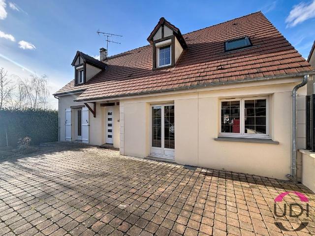 Maison 5 pièces 143 m²