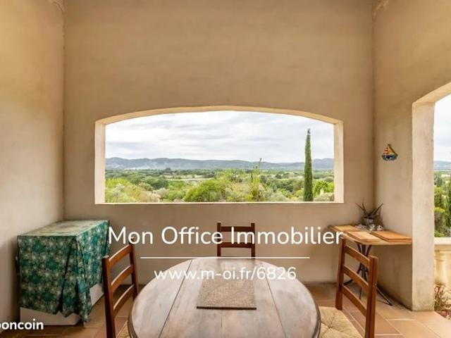 Maison 5 pièces 143 m²