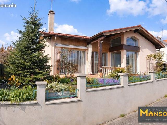 Maison 5 pièces 143 m²