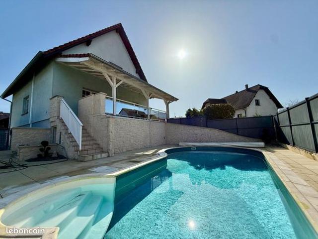 Maison 5 pièces 143 m²