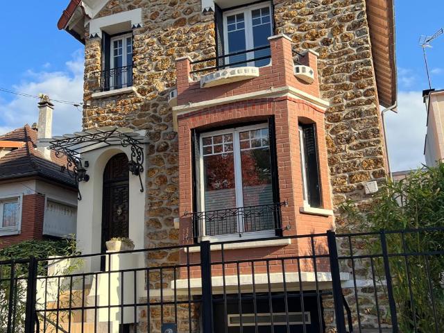 Maison 5 pièces 143 m²