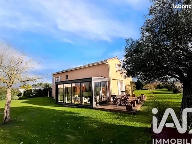 Maison 5 pièces 143 m²