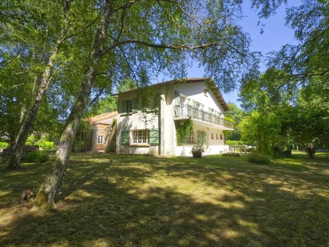 Maison 5 pièces 143 m²