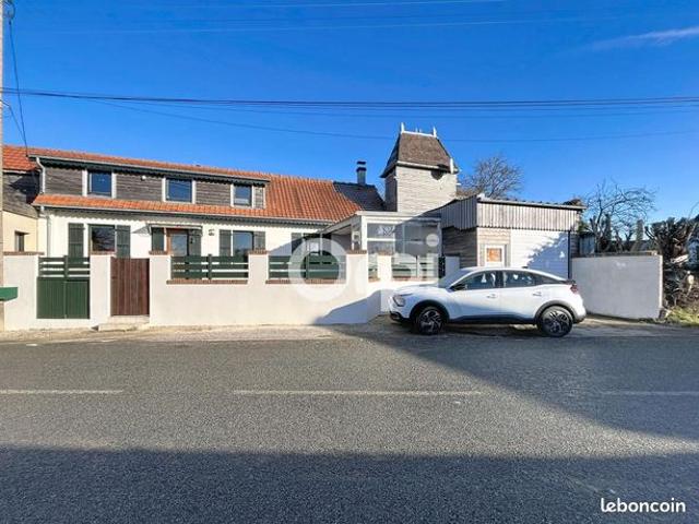 Maison 5 pièces 143 m²