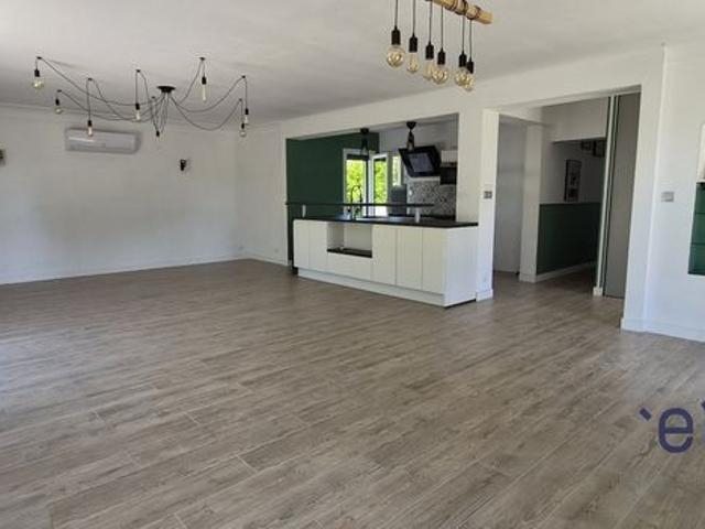 Maison 5 pièces 143 m²