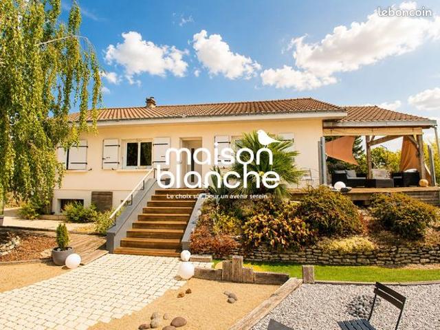 Maison 5 pièces 143 m²