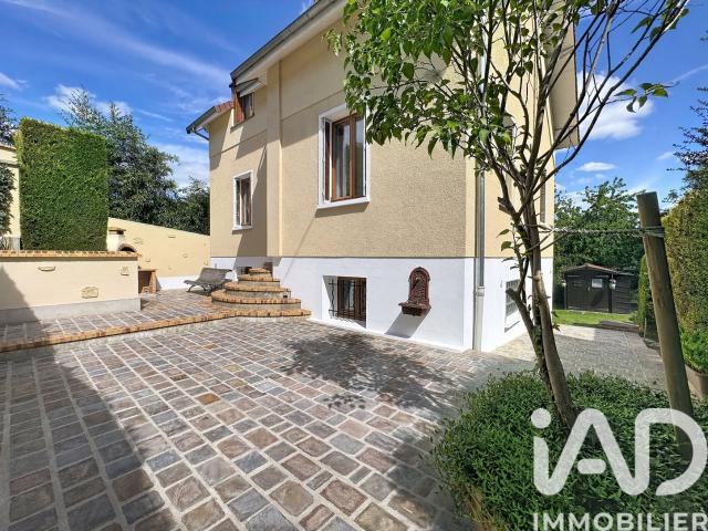 Maison 5 pièces 143 m²