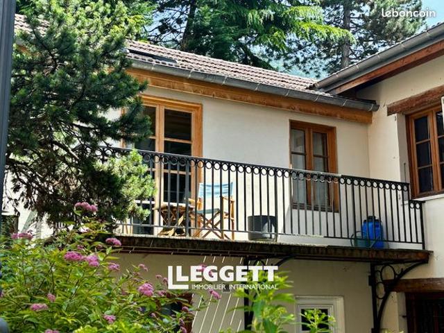 Maison 5 pièces 143 m²