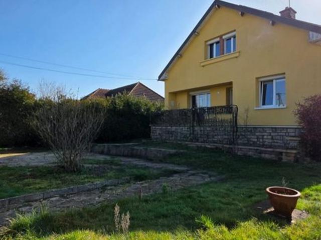 Maison 5 pièces 143 m²