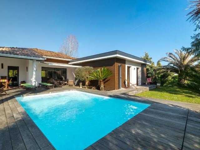 Maison 5 pièces 143 m²
