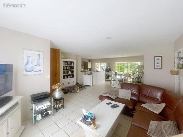 Maison 5 pièces 143 m²