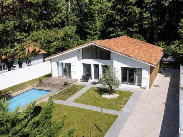 Maison 5 pièces 143 m²