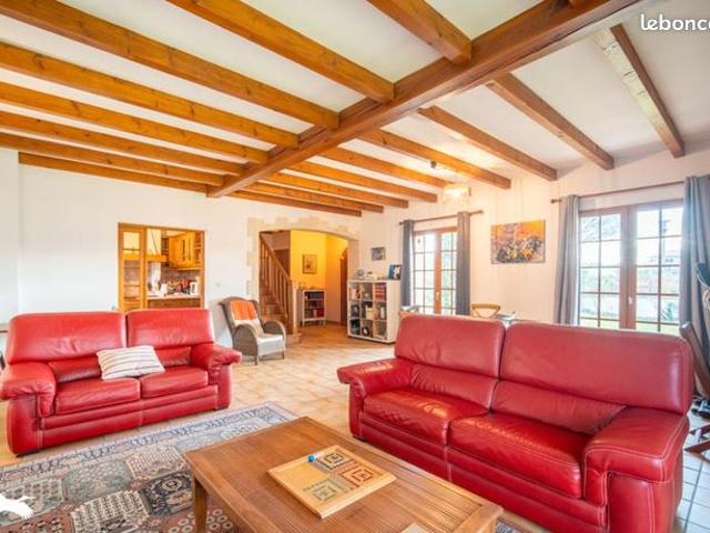 Maison 5 pièces 143 m²
