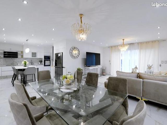 Maison 5 pièces 143 m²