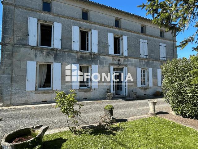 Maison 5 pièces 143 m²