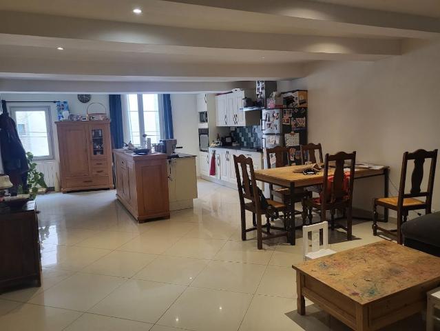 Maison 5 pièces 143 m²