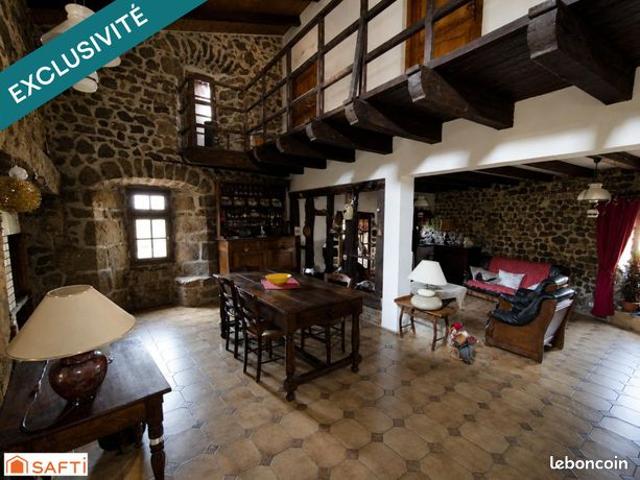 Maison 5 pièces 143 m²