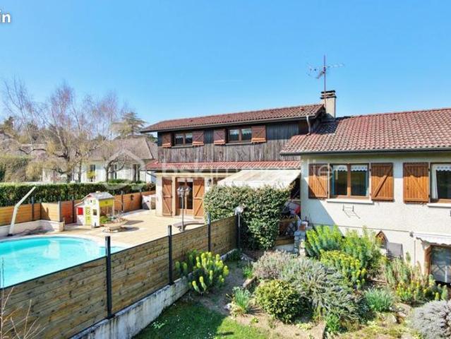 Maison 5 pièces 143 m²