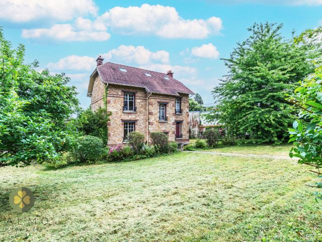 Maison 5 pièces 143 m²