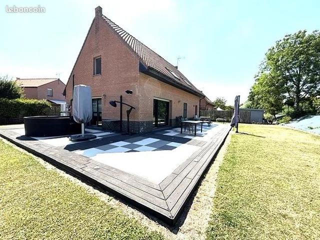 Maison 5 pièces 143 m²