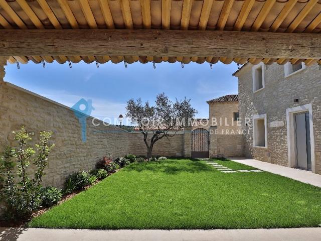 Maison 5 pièces 143 m²