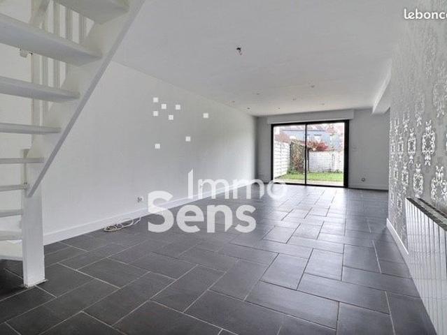 Maison 5 pièces 143 m²